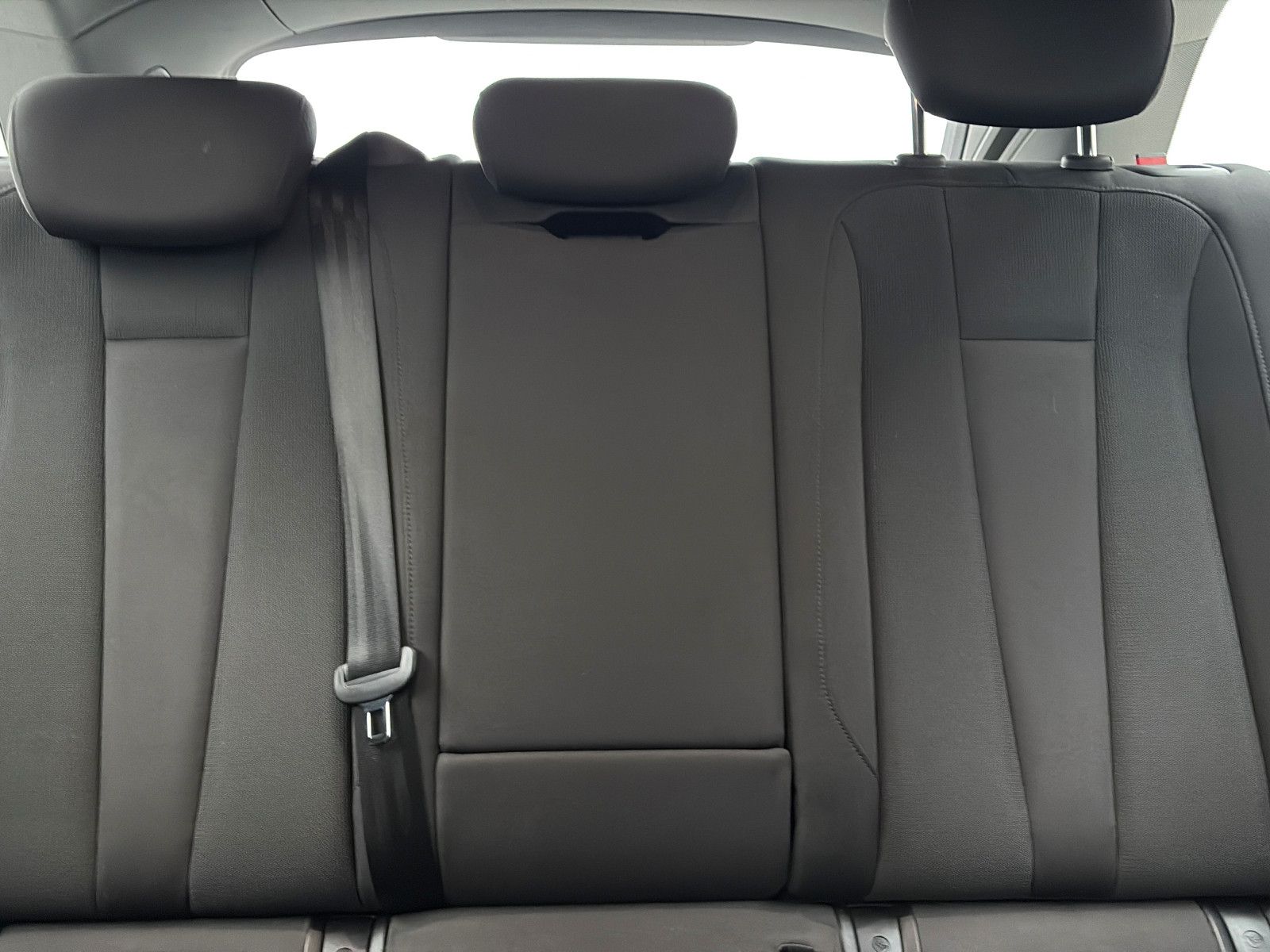 Audi A4 35 TFSI STHZG*LED*Navi*Park*Tempo*SH*1Hand foto 16