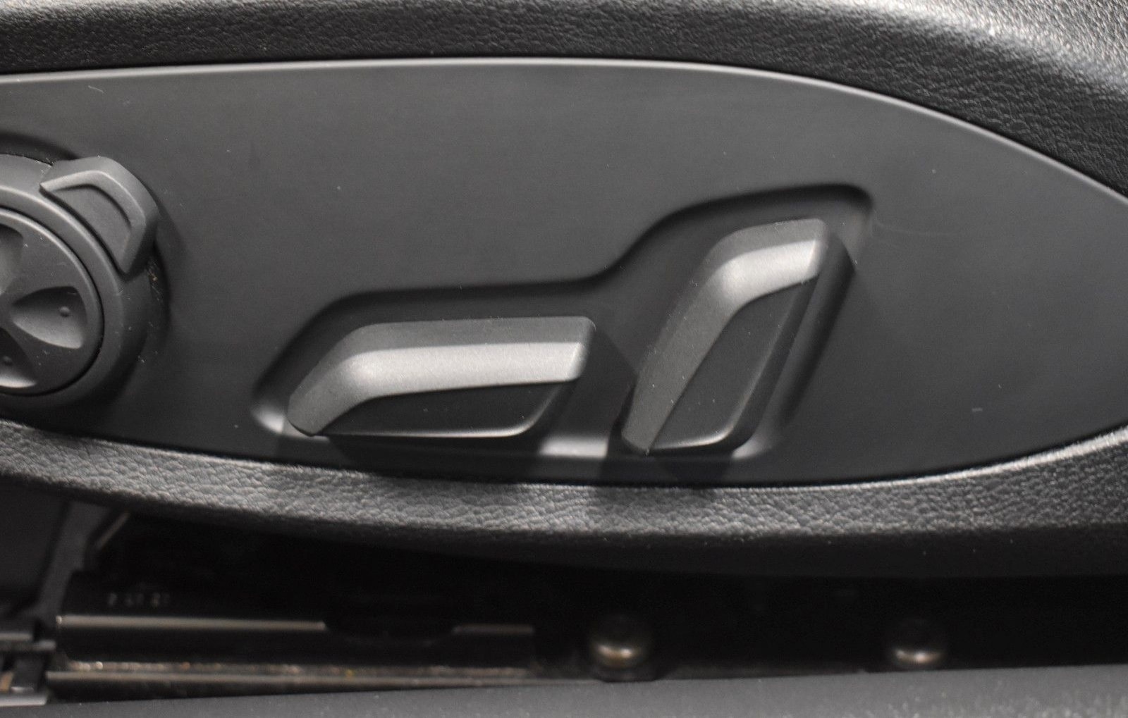 Audi TT Coupe 45 TFSI S-LINE *LED*KAMERA*KW V3 *HJS foto 18