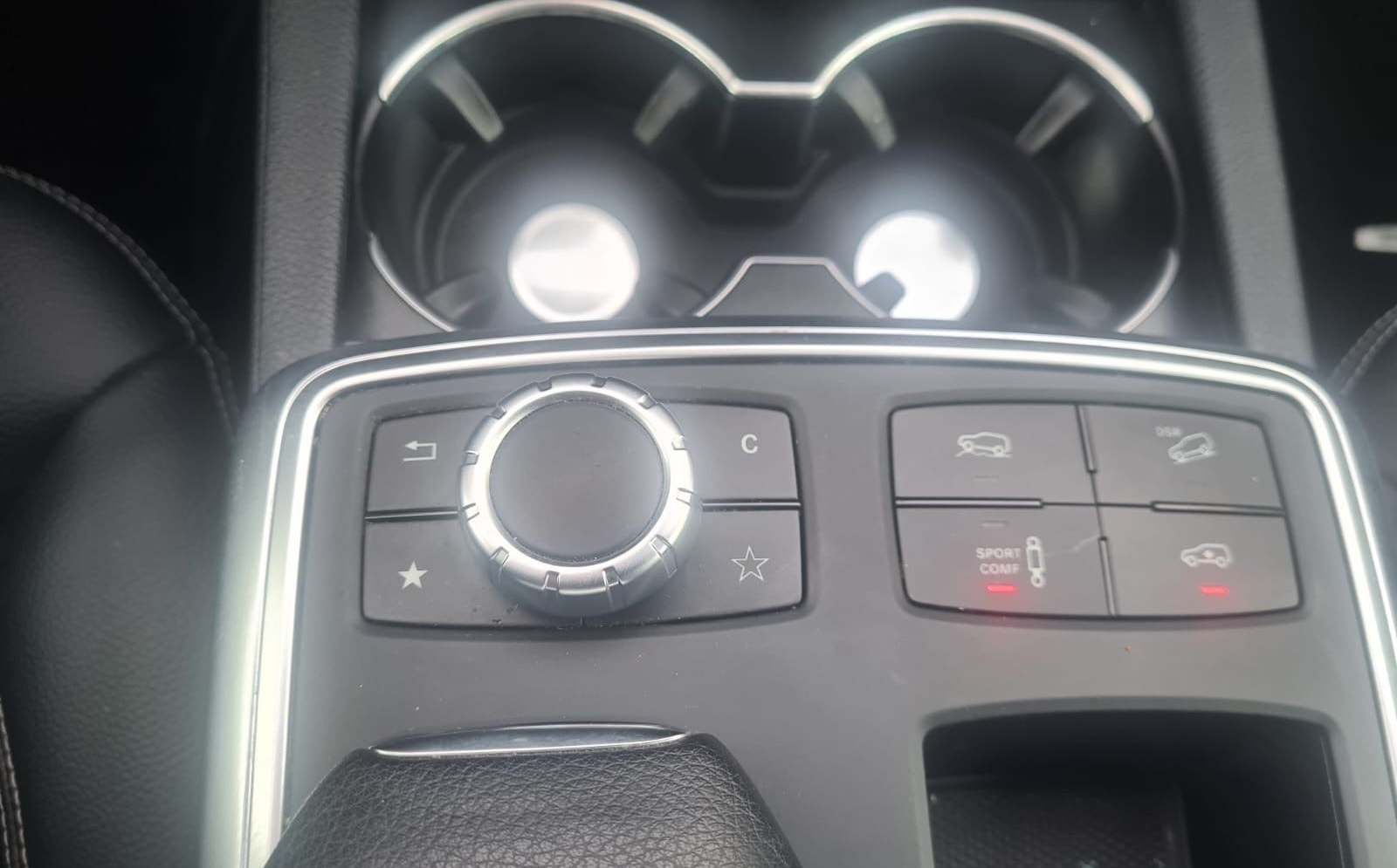 Mercedes-Benz ML 350  BlueTec AMG LINE foto 25