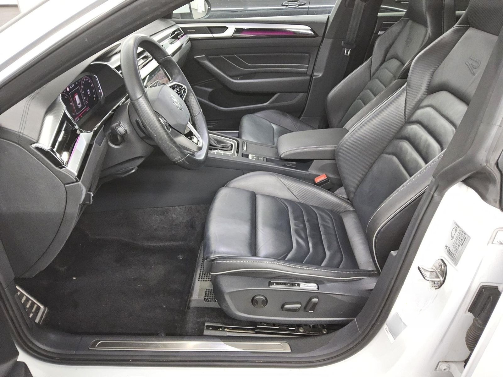 Volkswagen Arteon SB 2.0 TDI R-Line Pano Navi LED DC AHK foto 9