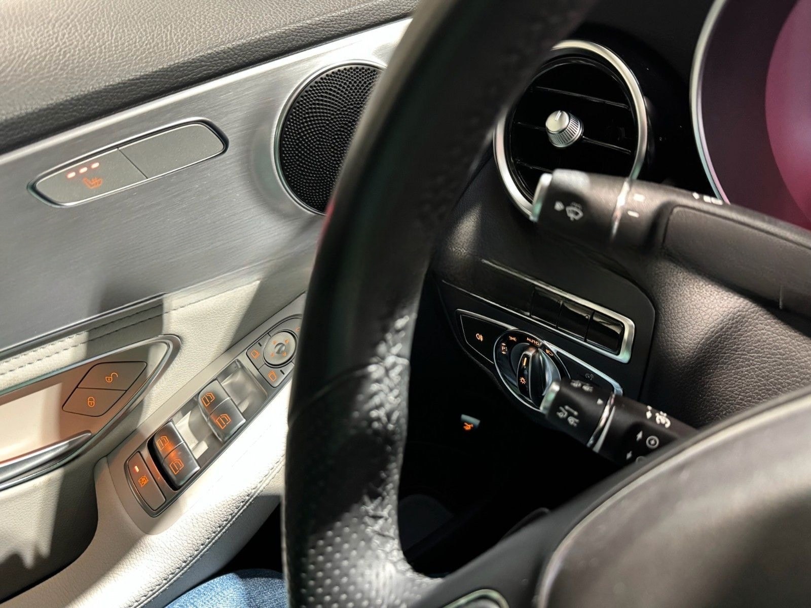 Mercedes-Benz C 200 CGI Avantgarde *1.HD*LEDER*NAVI*LED*PDC* foto 23