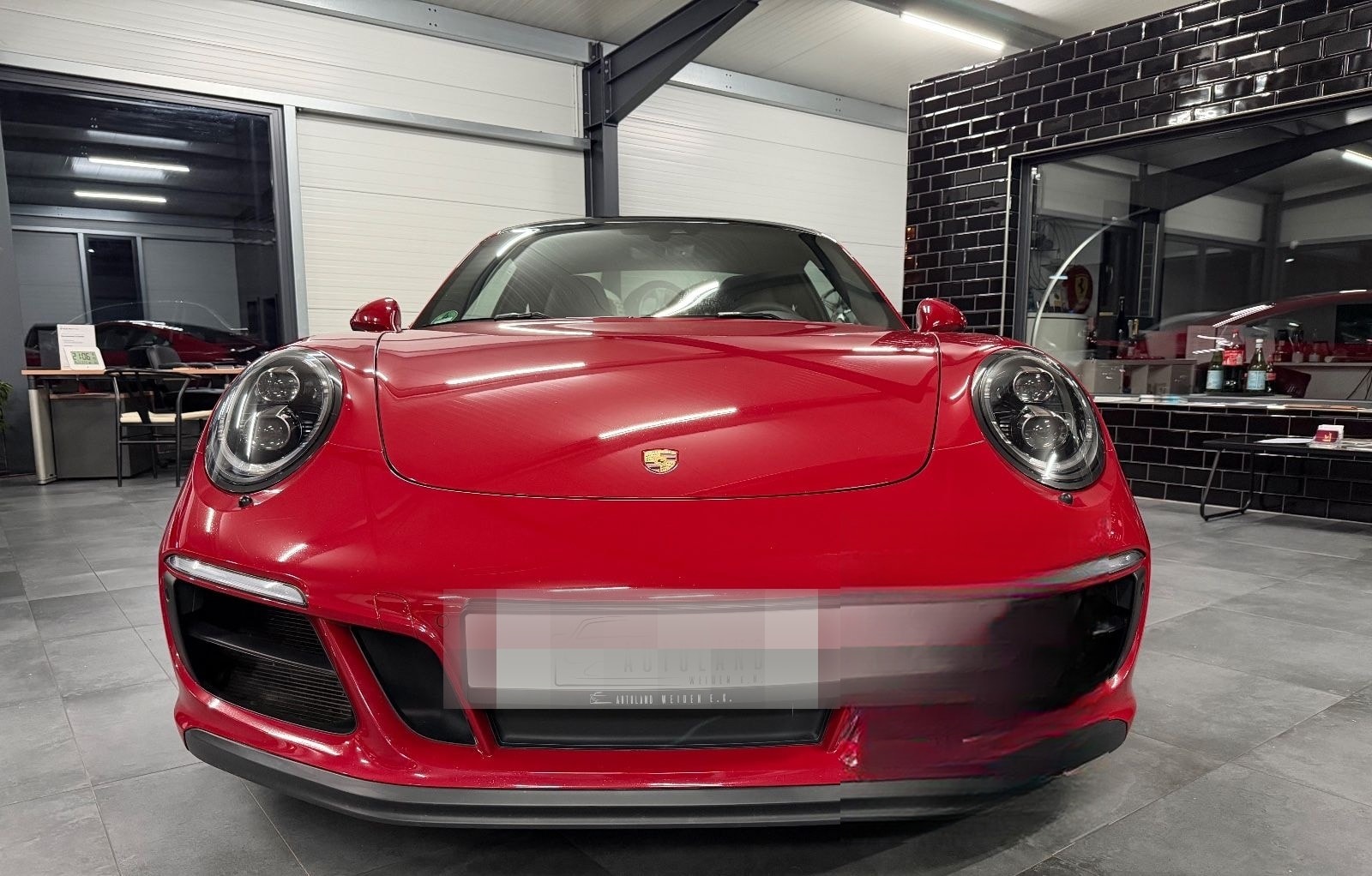 Porsche 911 Carrera 4 GTS APPROVED 10-2026 foto 2