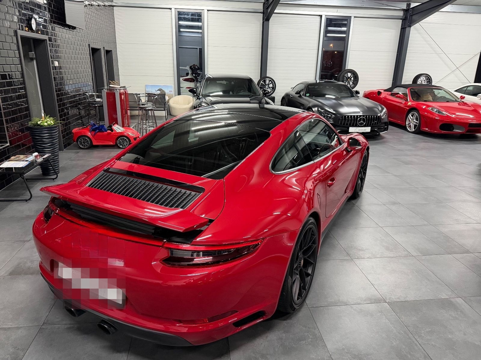 Porsche 911 Carrera 4 GTS APPROVED 10-2026 foto 9