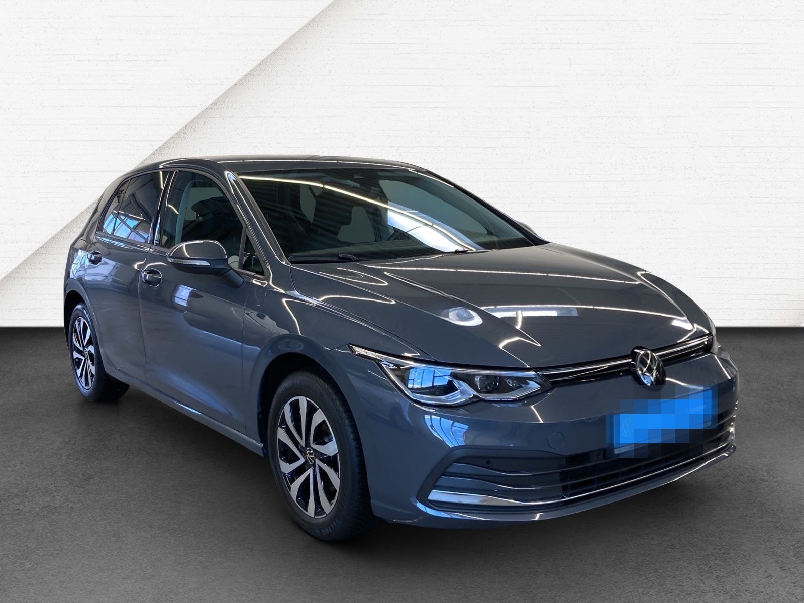 Volkswagen Golf 8 1.5 TSI Active IQ-Light Standh.Navi foto 12