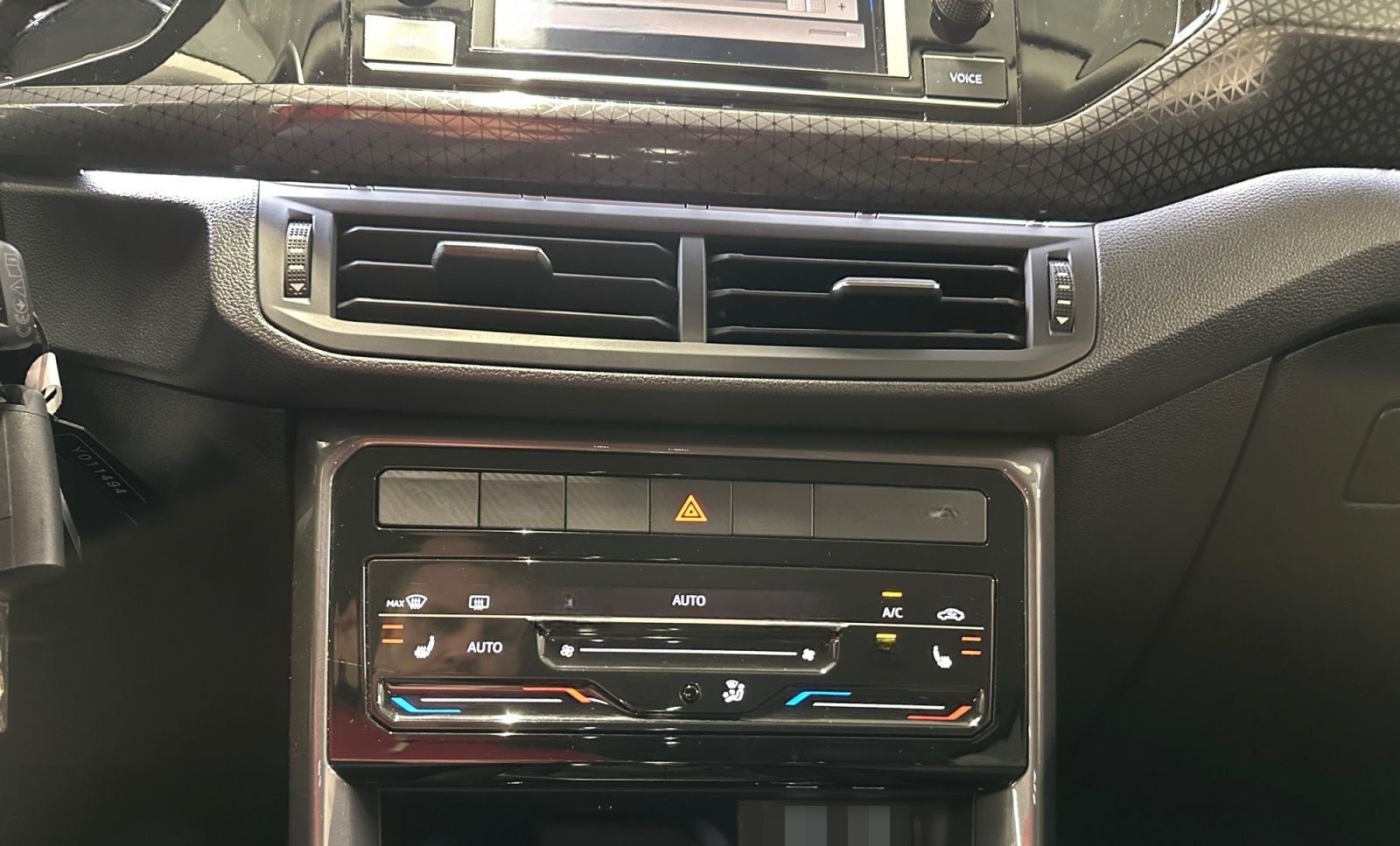 Volkswagen T-Cross Style 1.0 TSI DSG ACC SPUR LED APP SHZ P foto 20