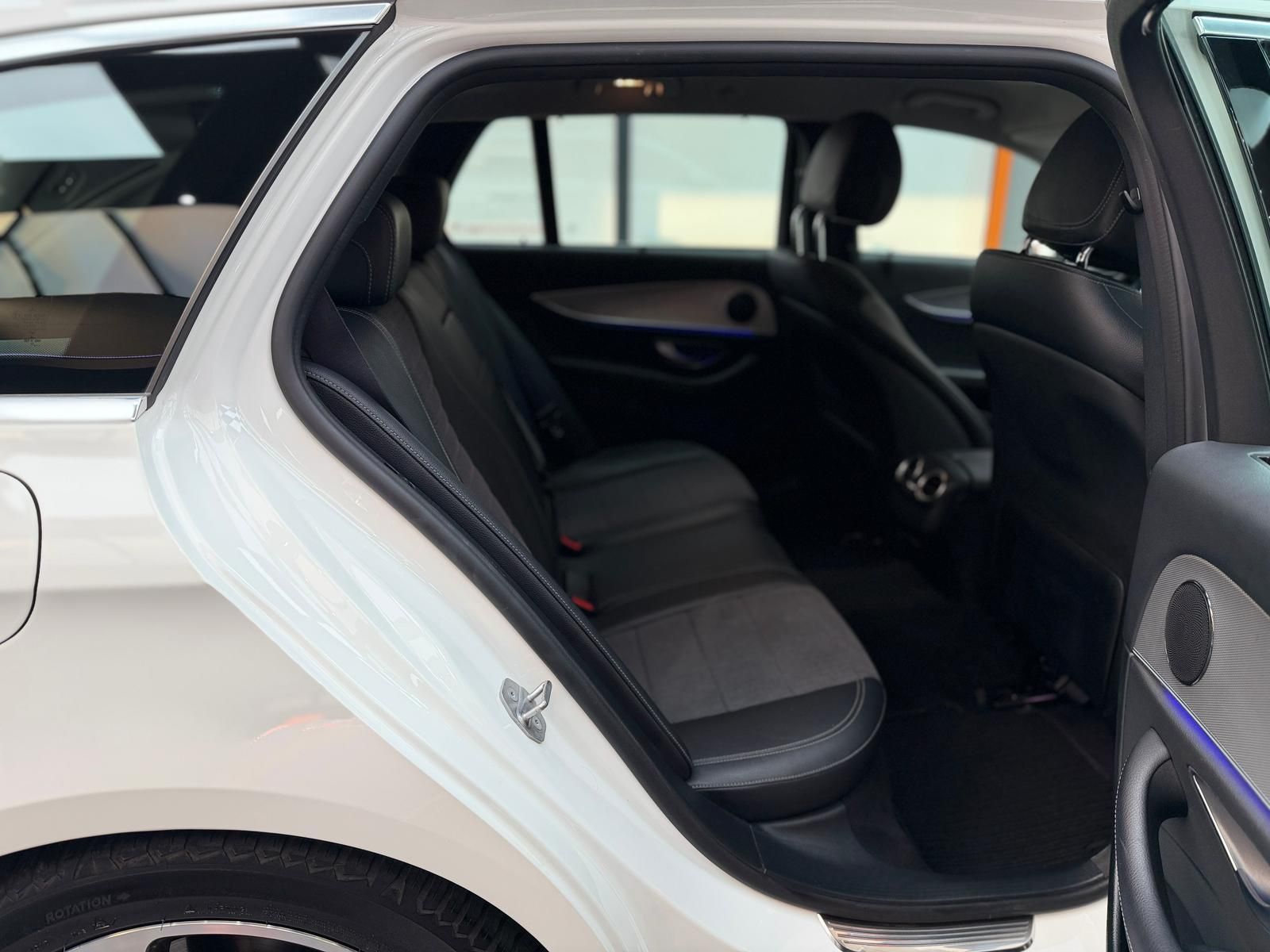 Mercedes-Benz E 220 d T-Modell |LED|SHZG|KAM|LM foto 18