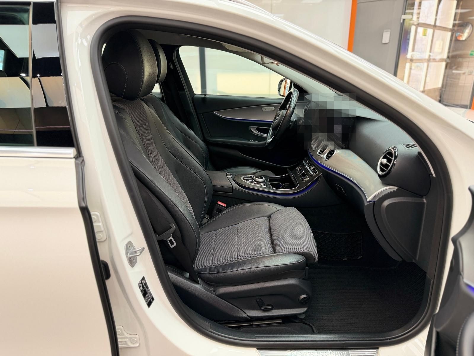 Mercedes-Benz E 220 d T-Modell |LED|SHZG|KAM|LM foto 19