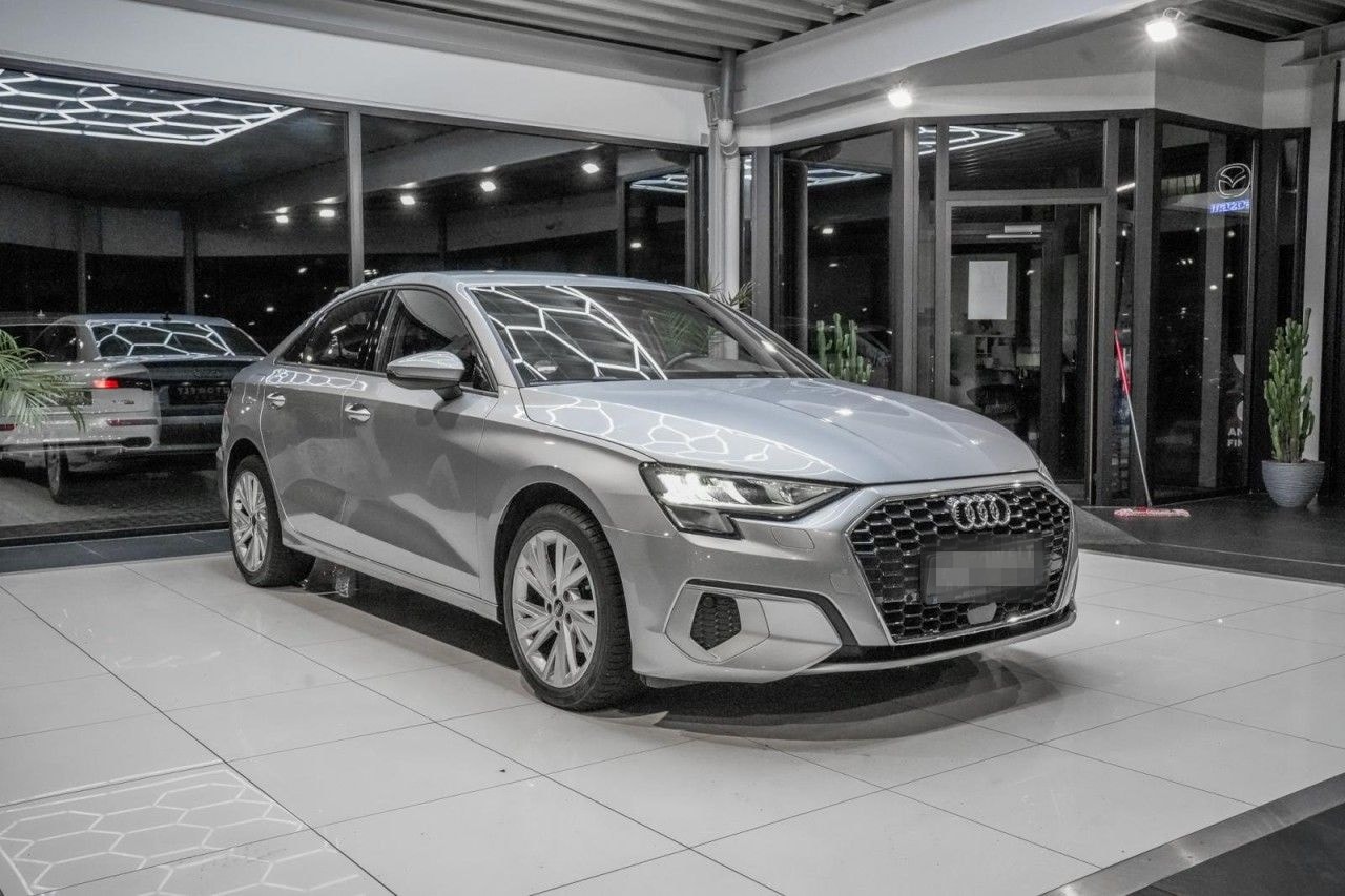 Audi A3 30 TFSI S-Tronic LIMOUSINE NAVI LED AHK ACC foto 4