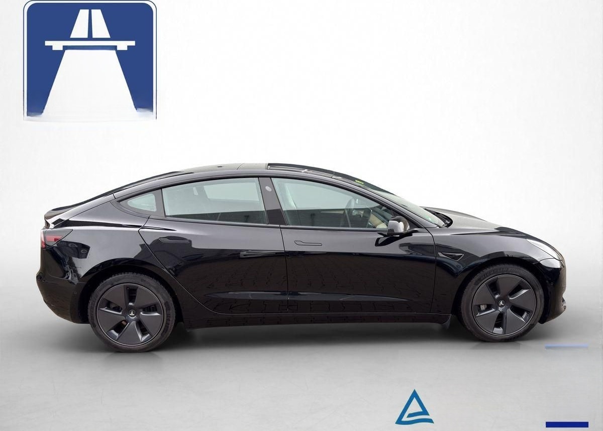 Tesla Model 3 Standard Range Plus RWD 1HAND MWST 94,1% foto 5