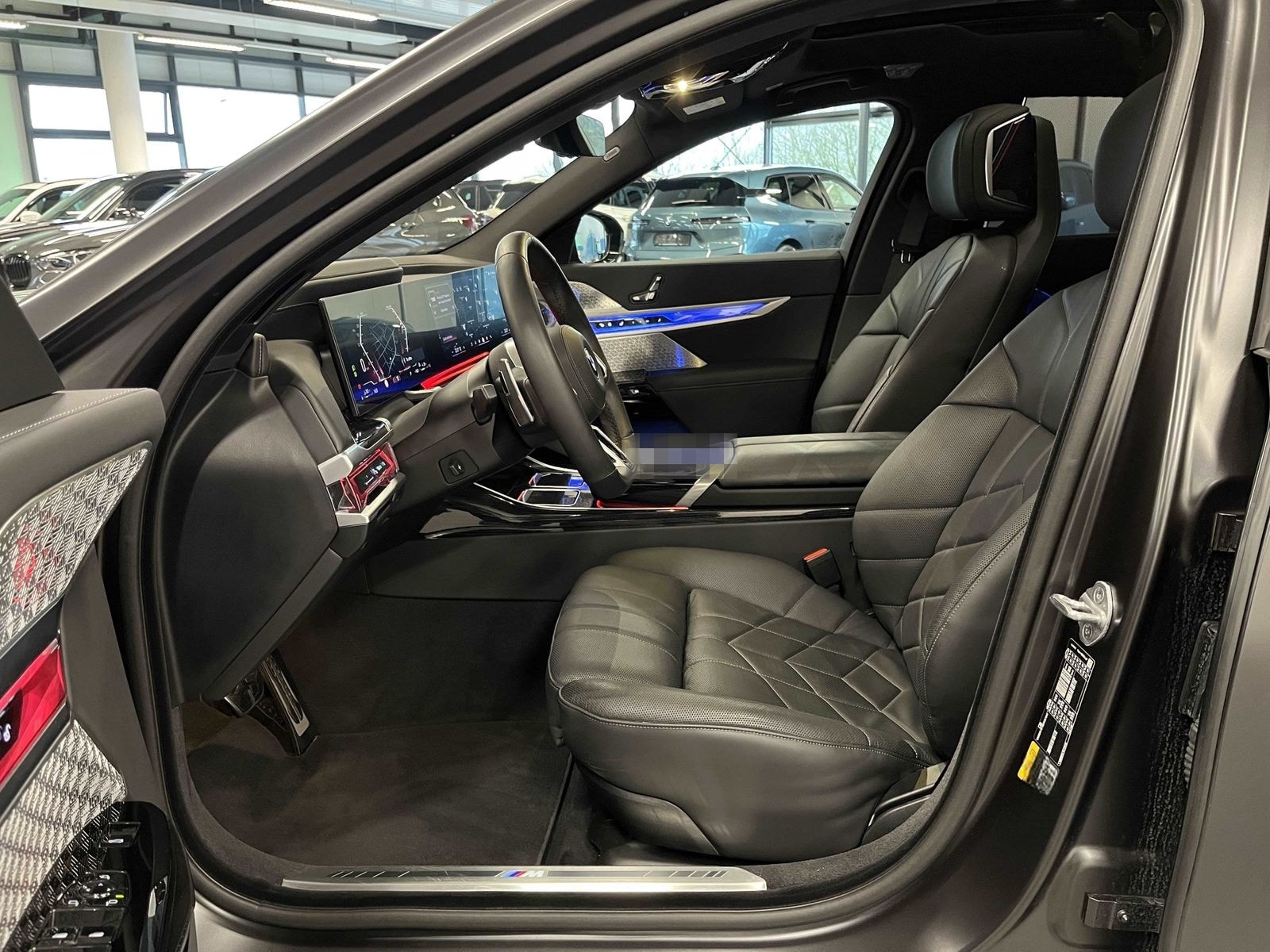 BMW 750e xDrive M Sport Pro TV HUD PANO ACC 360°KAM  foto 17