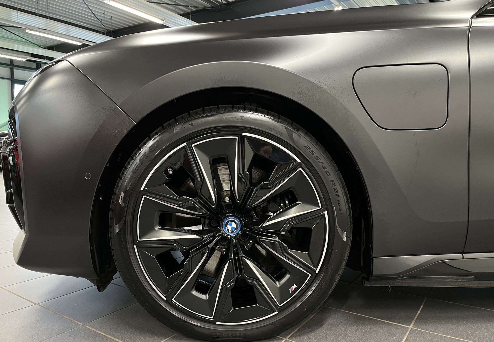 BMW 750e xDrive M Sport Pro TV HUD PANO ACC 360°KAM  foto 6