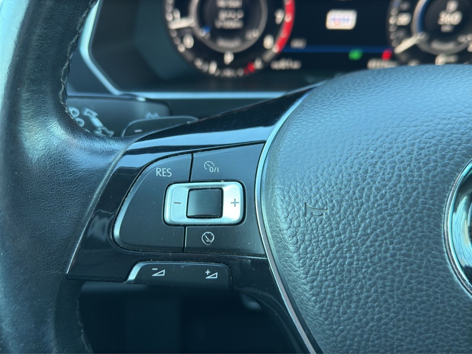 Volkswagen Tiguan 1.4 TSI 4mot Highline DSG AHK+LED+ACC+RFK foto 18