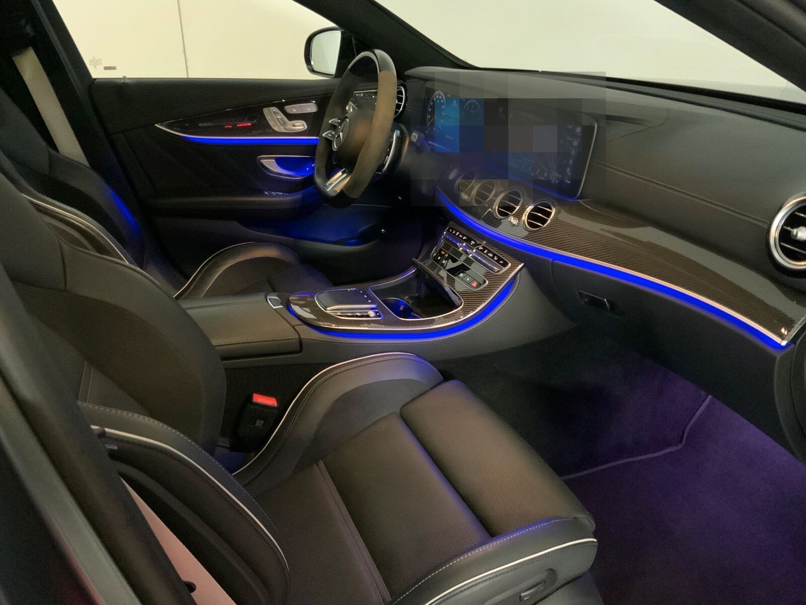 Mercedes-Benz E 63 S AMG 4M T PerfSitz Burm AHK Pano HUD DISTR foto 15