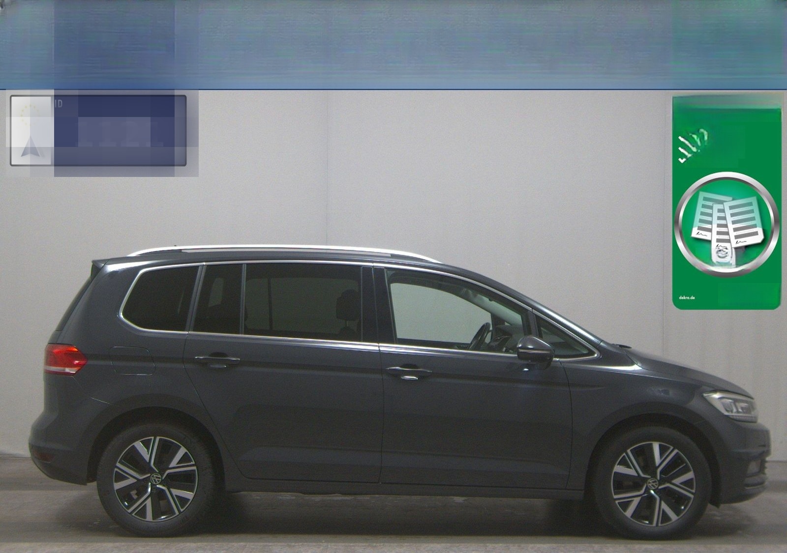 Volkswagen Touran 2.0 TDI Highline Navi LED ACC AID foto 1