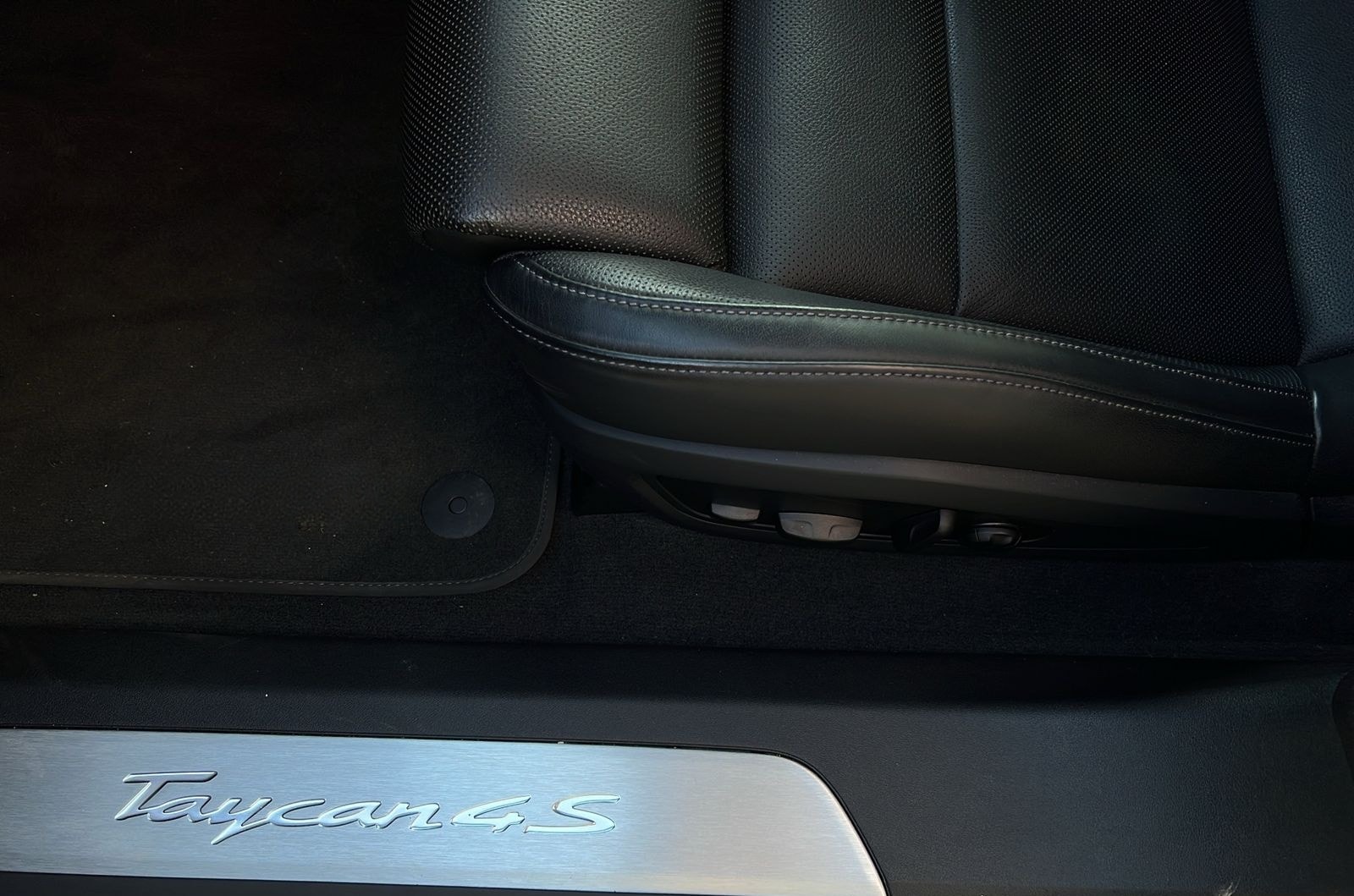 Porsche Taycan 4S |InnoDrive | Massagef. | BOSE foto 15