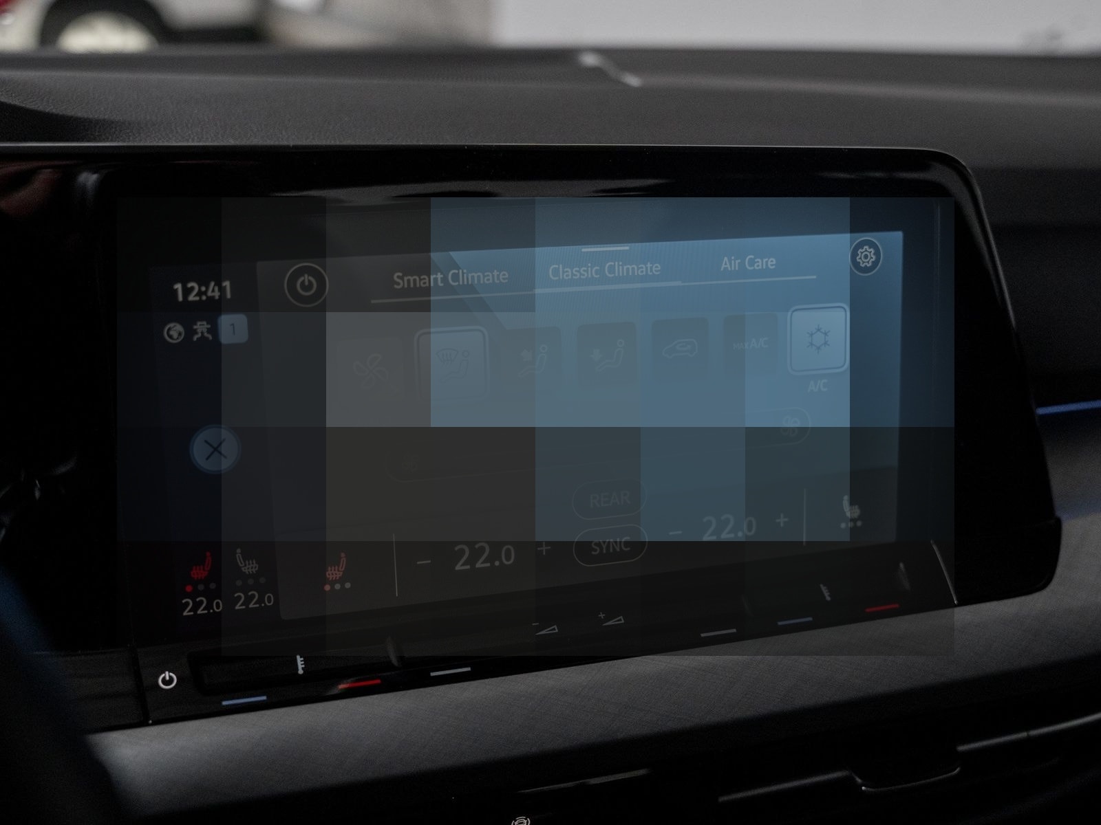 Volkswagen Golf VIII 1.0 eTSI Life DSG NaviPro Navi foto 16