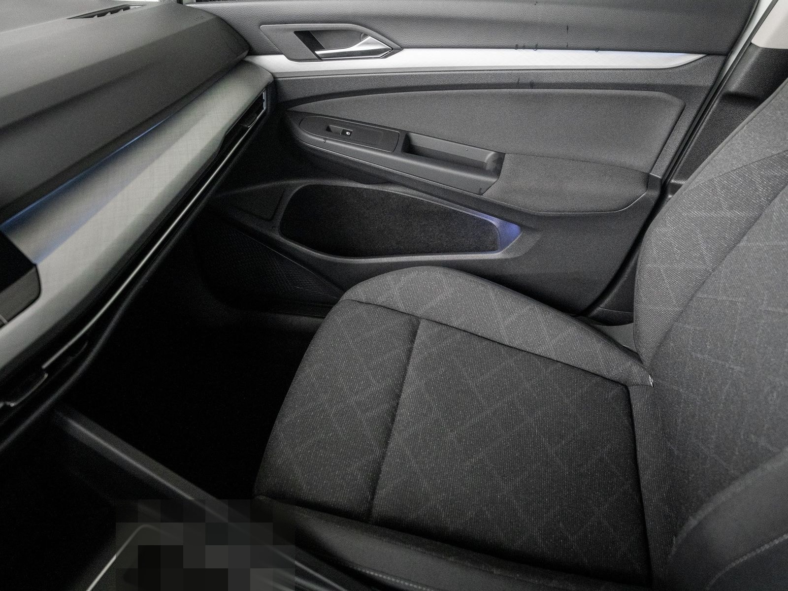 Volkswagen Golf VIII 1.0 eTSI Life DSG NaviPro Navi foto 20