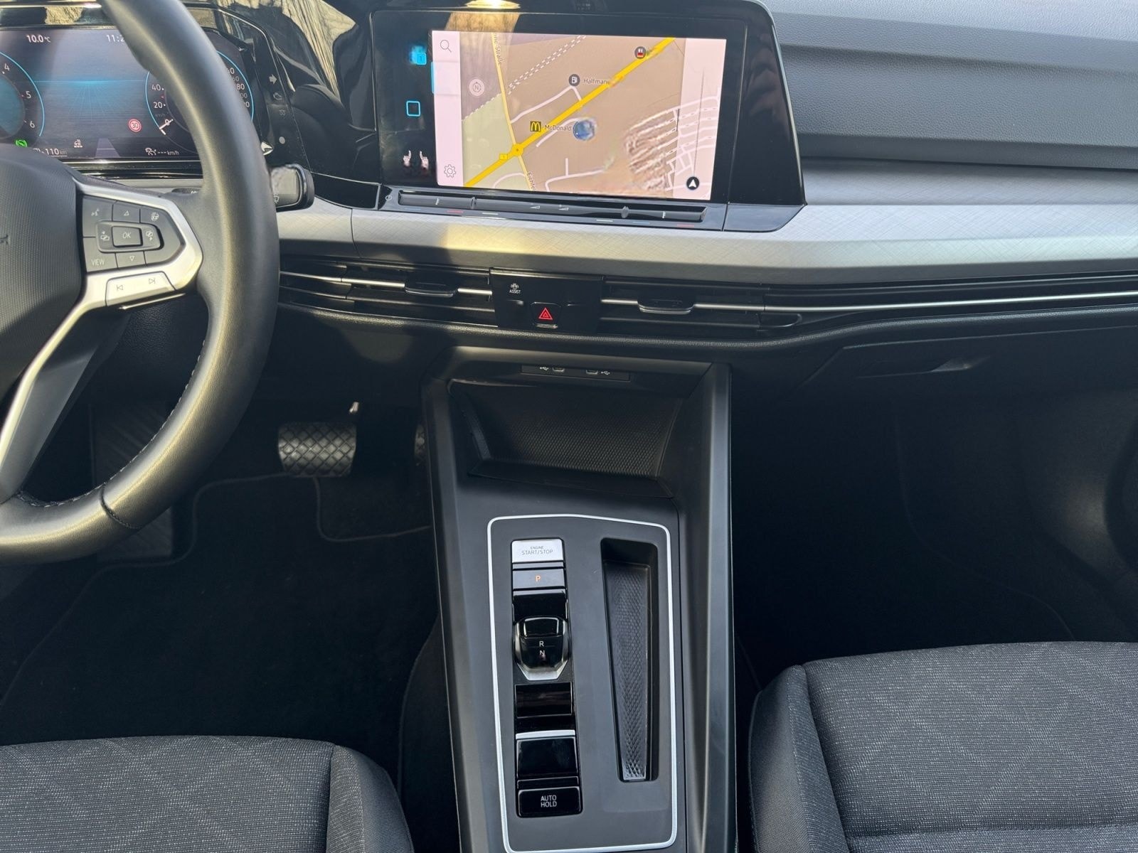 Volkswagen Golf VIII 2.0TDI DSG Life NAVI+KAMERA+LED+ACC foto 11