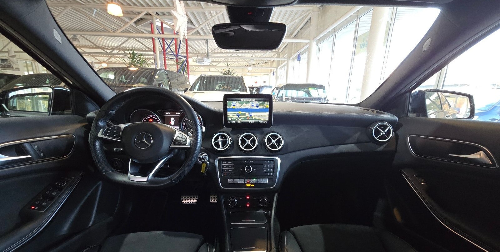 Mercedes-Benz GLA 180 Sport Peak Edition+AMG LINE+NAVI+KAMERA+ foto 4