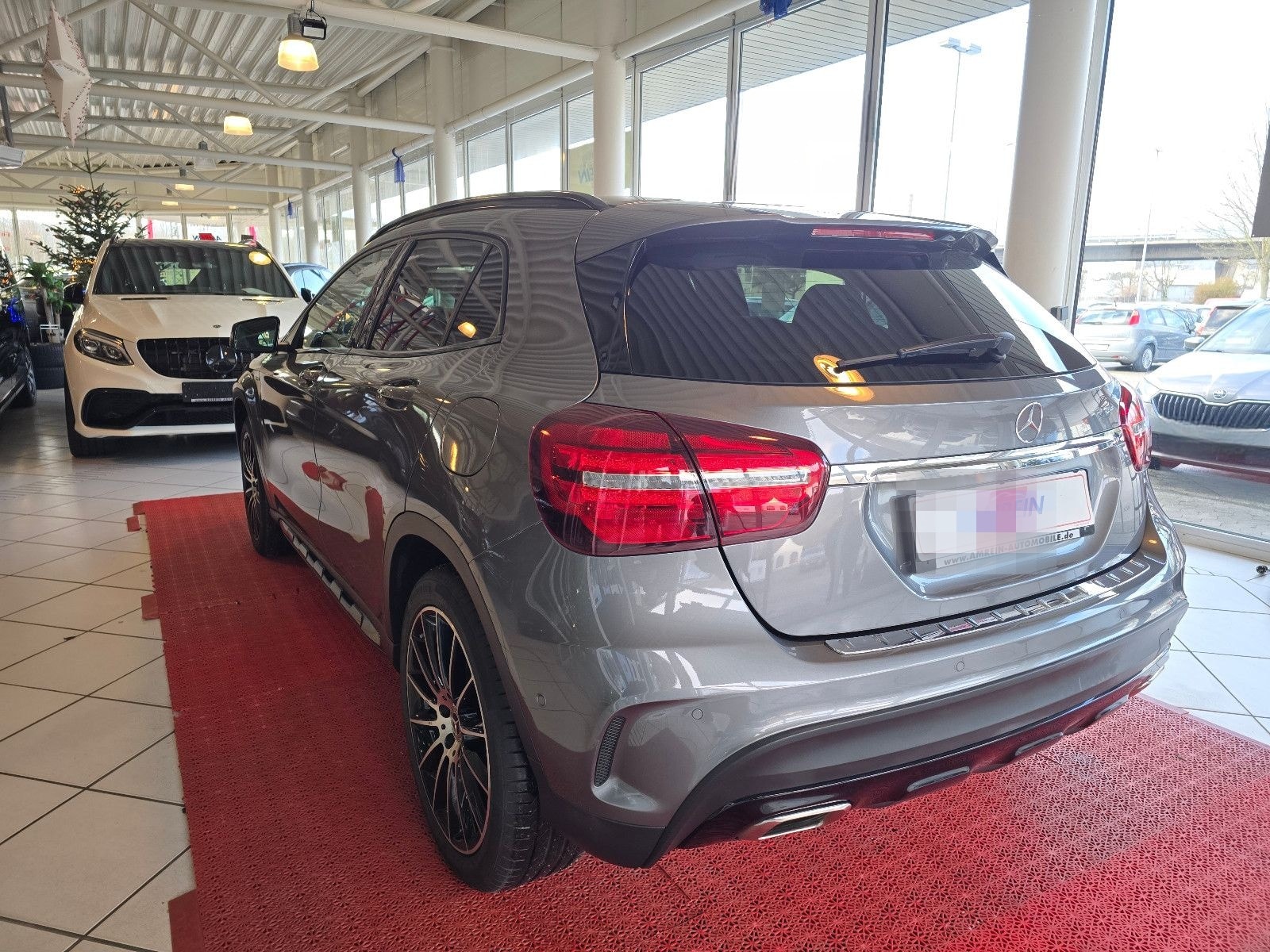 Mercedes-Benz GLA 180 Sport Peak Edition+AMG LINE+NAVI+KAMERA+ foto 7