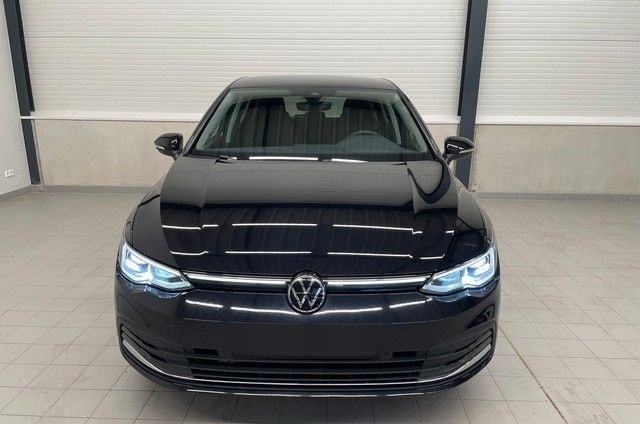 Volkswagen Golf VIII Lim. 1.5TSI Style KAMERA+APP+ACC+LANE+ foto 2