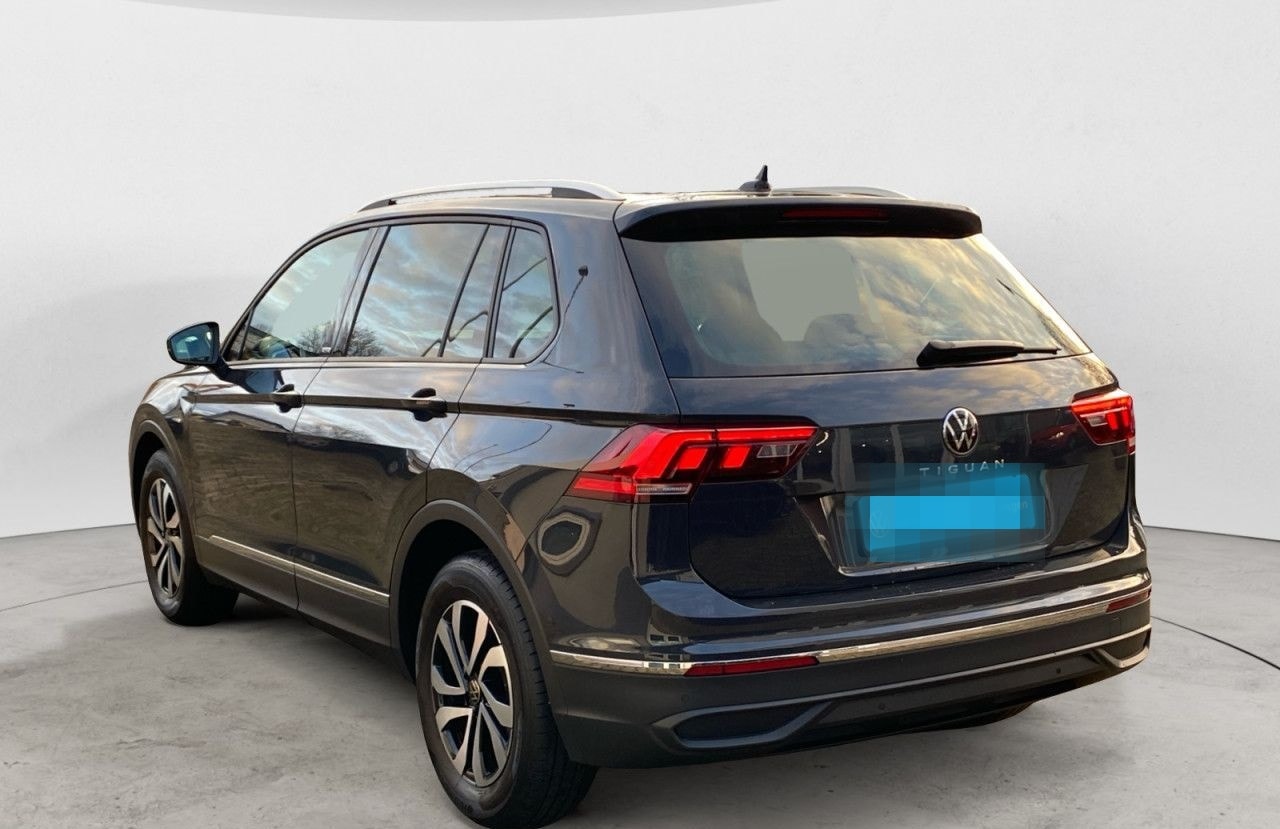 Volkswagen Tiguan 1.5 TSI Active NAVI KLIMA PDC LED LANE foto 4