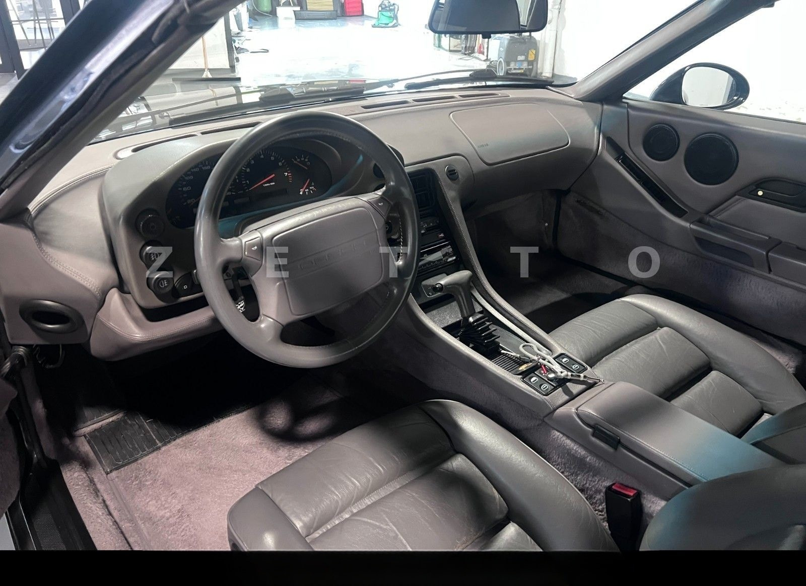 Porsche 928 GTS |Deutsches Fzg. | NOTE 2 Classic DATA foto 8