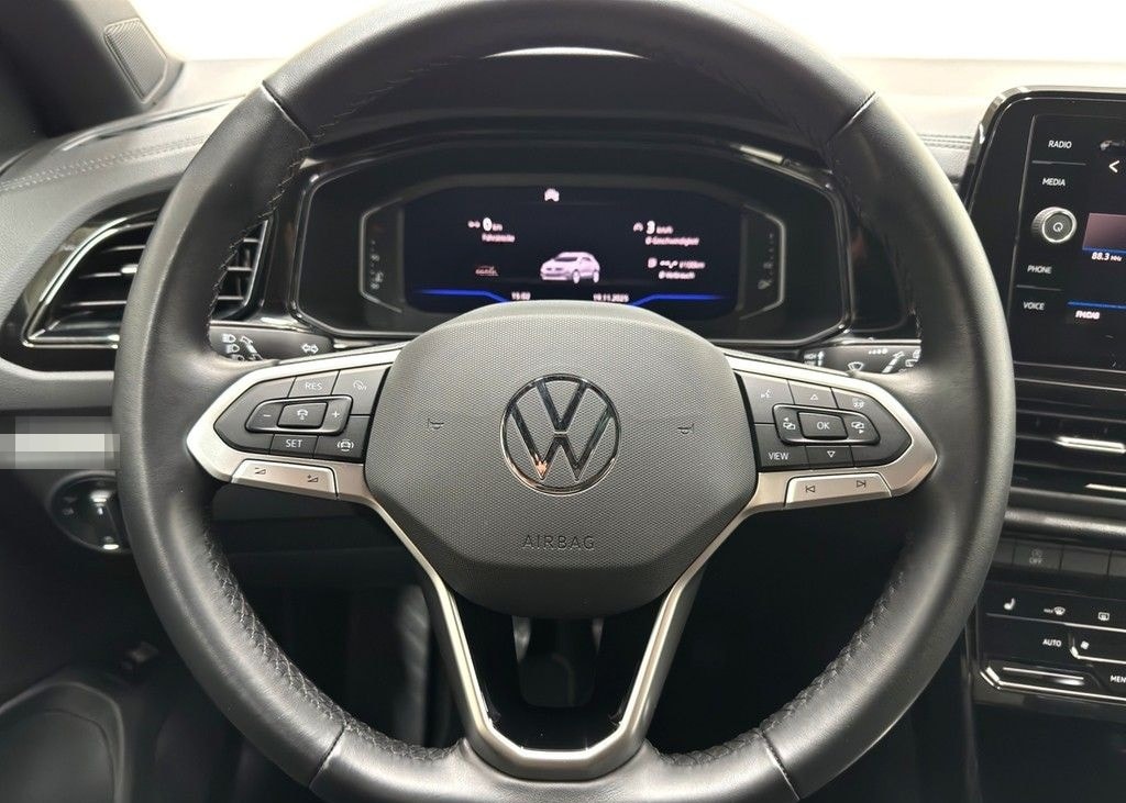 Volkswagen T-Roc 1.0 TSI Style PANO*LED*NAV*SHZ*ACC*PARKLEN foto 13