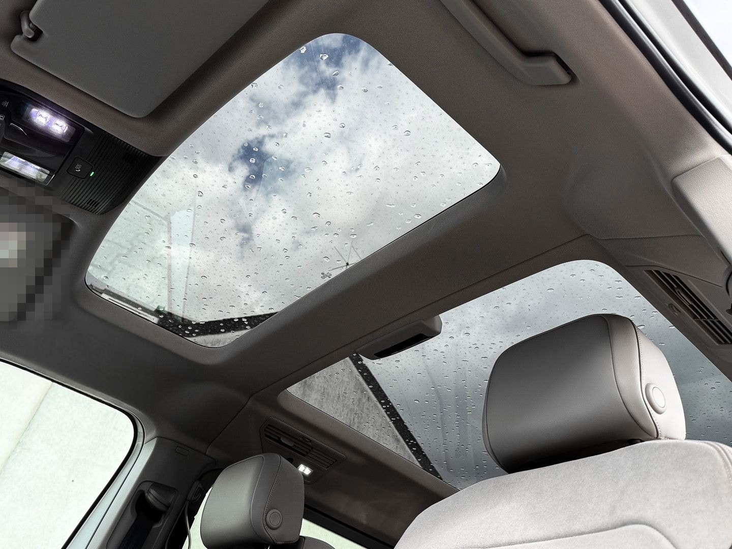 Volkswagen T7 Multivan 2.0 TDI Edition lang AHK/Matrix/Pano foto 17