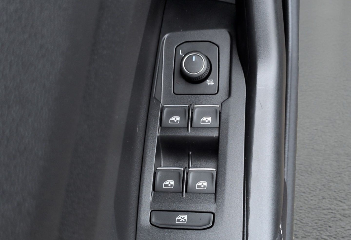 Volkswagen T-Cross GOAL 1.0TSI*ACC LED Navi digCock SHZ 17* foto 16