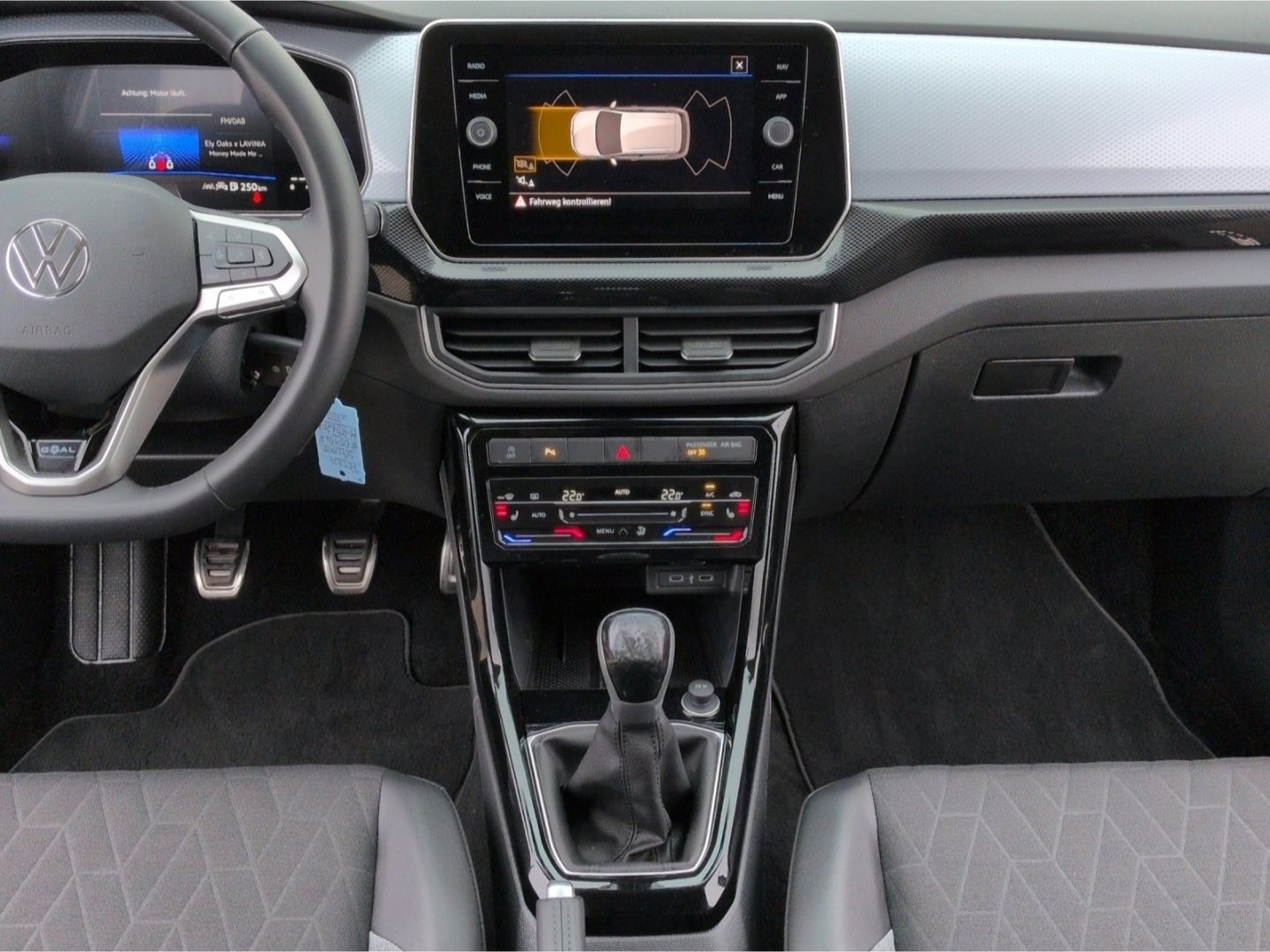 Volkswagen T-Cross GOAL 1.0TSI*ACC LED Navi digCock SHZ 17* foto 7