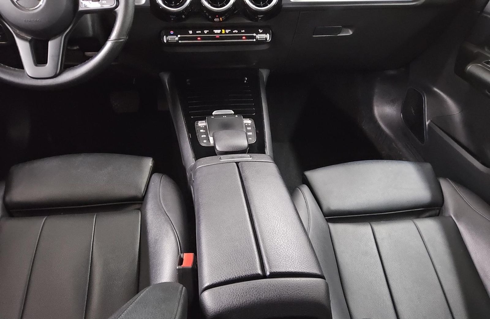 Mercedes-Benz GLB 200 d Style Navi LED Burmester MBUX AHK PDC foto 6