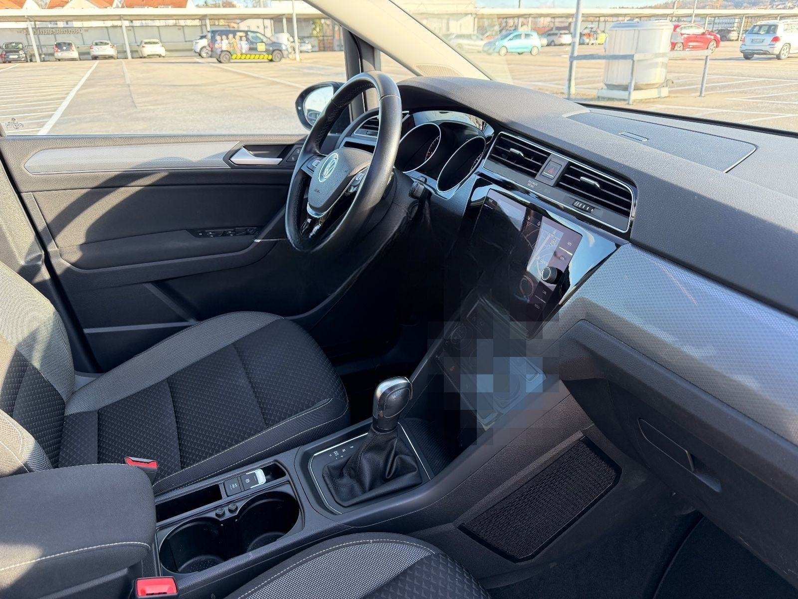 Volkswagen Touran 2.0 TDI*DSG*PANO*NAVI*LED*KAMERA*AHK*ACC* foto 16