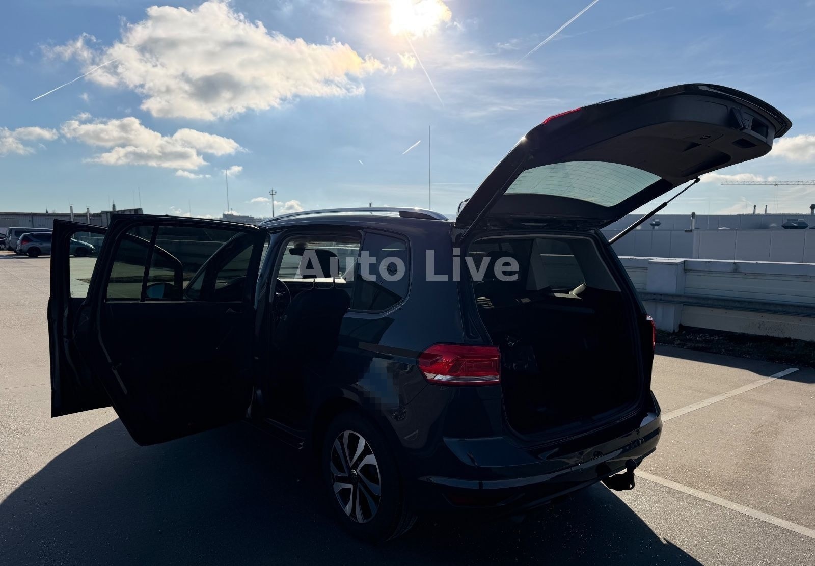 Volkswagen Touran 2.0 TDI*DSG*PANO*NAVI*LED*KAMERA*AHK*ACC* foto 21