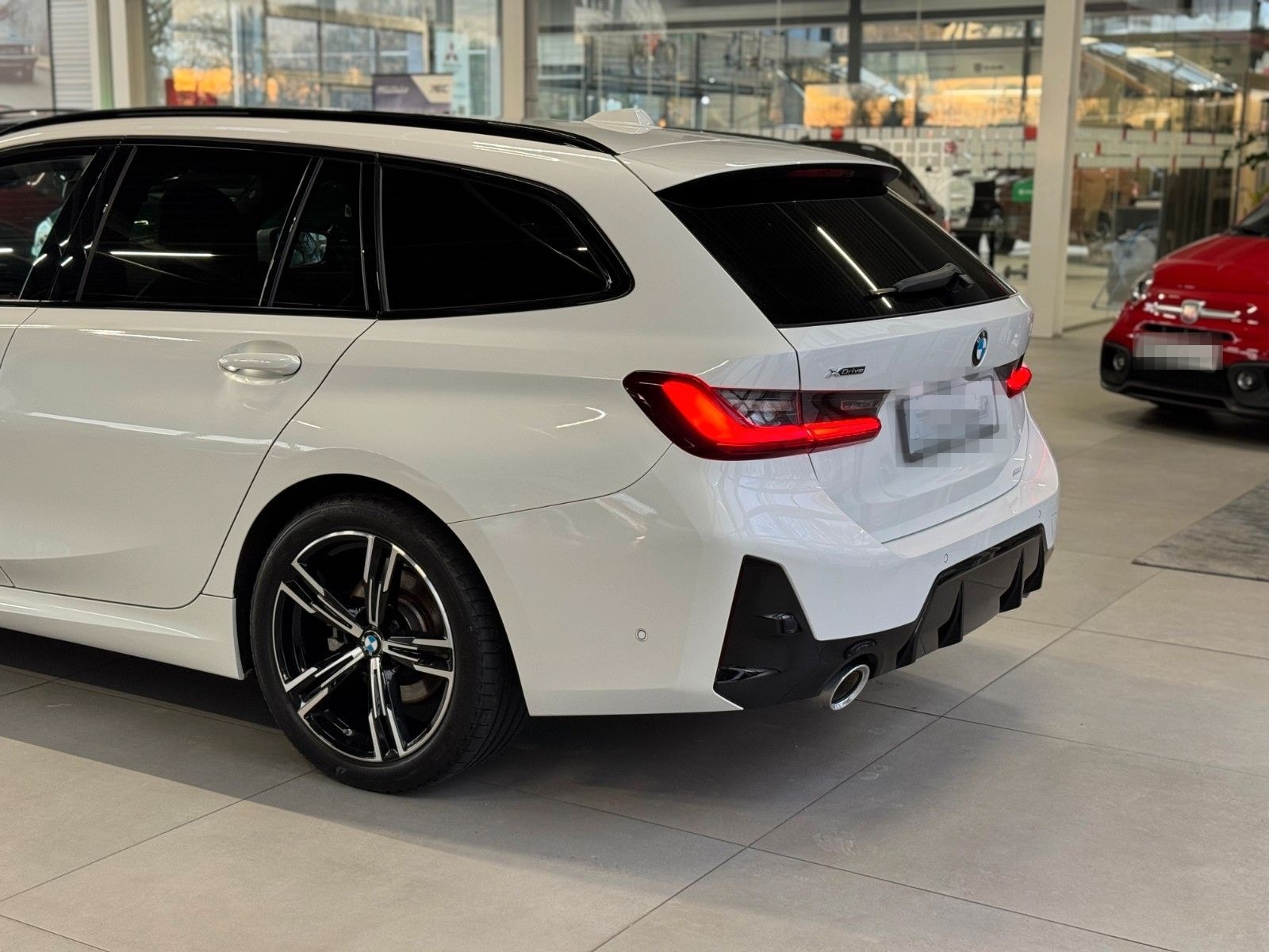 BMW 320D xDrive MSport WIDESCREEN+PANO+INNOVAT.-PAK. foto 10