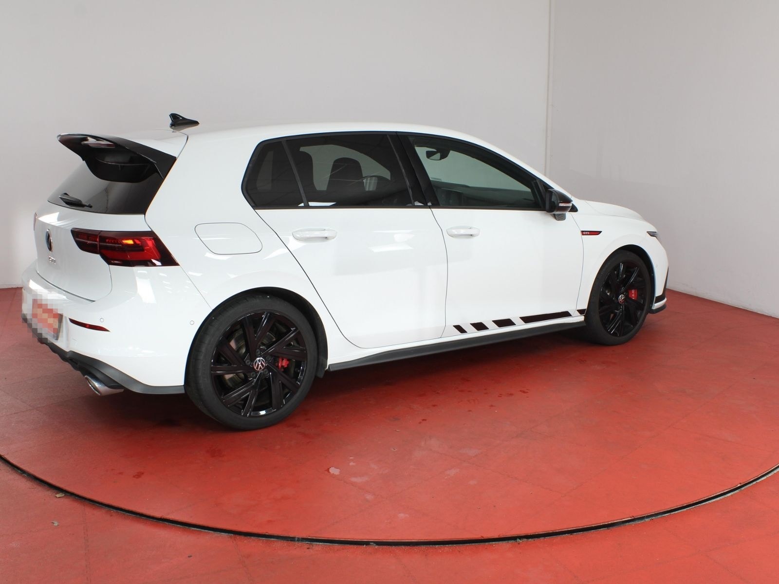 Volkswagen Golf GTI Clubsport Black Style 2.0TSI DSG 282,-o foto 21