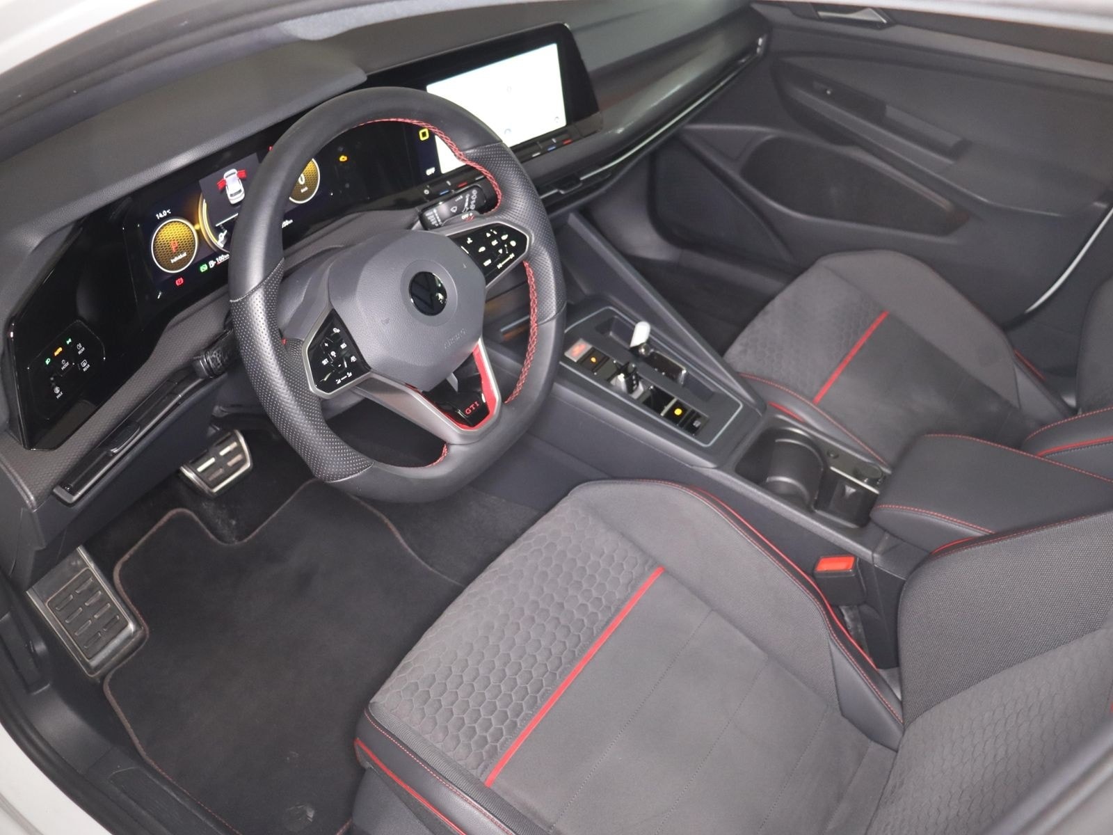 Volkswagen Golf GTI Clubsport Black Style 2.0TSI DSG 282,-o foto 5