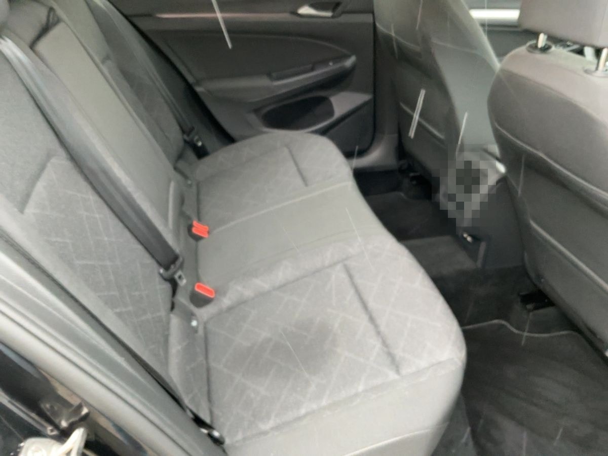 Volkswagen Golf VIII Variant 2.0 TDI DSG LIFE 5JG+LED+ACC foto 13