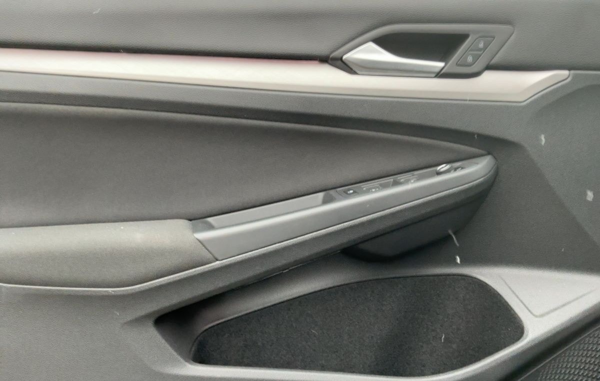 Volkswagen Golf VIII Variant 2.0 TDI DSG LIFE 5JG+LED+ACC foto 19