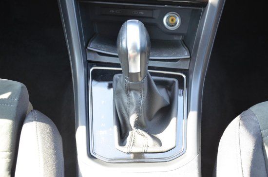 Volkswagen Touran 2.0 TDI Highline  LED Navi AHK elektr. He foto 11