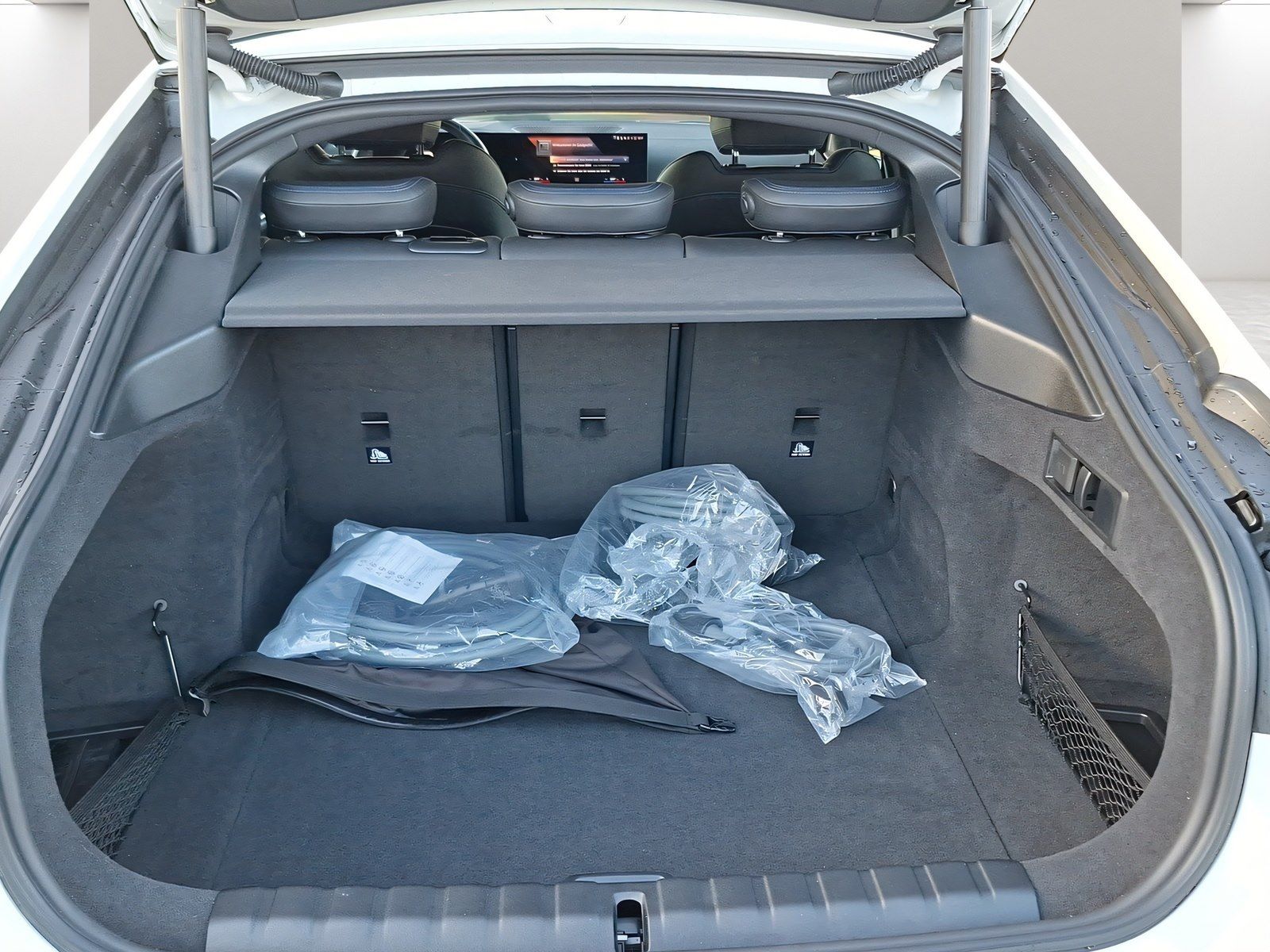 BMW i4 eDrive40 Gran Coupé M Sport Navi Kamera HiFi foto 11