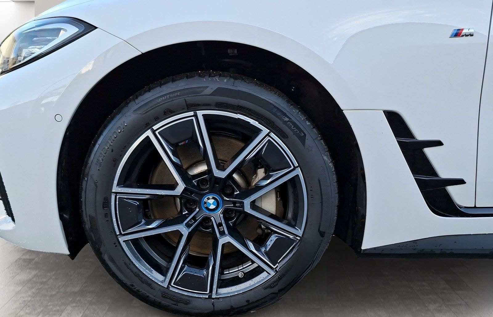 BMW i4 eDrive40 Gran Coupé M Sport Navi Kamera HiFi foto 9