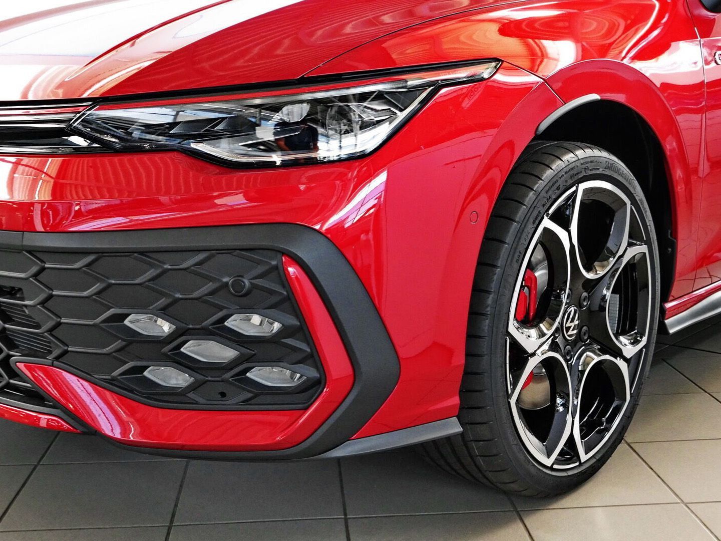 Volkswagen Golf GTI 265 PS DSG | HUD | DCC | Pano | AHZV uv foto 17