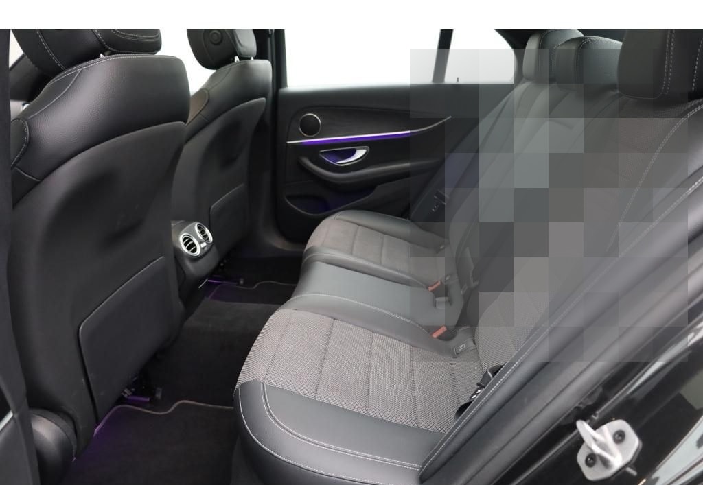 Mercedes-Benz E 300 e Lim Avantgarde Night Distr Widescreen foto 13