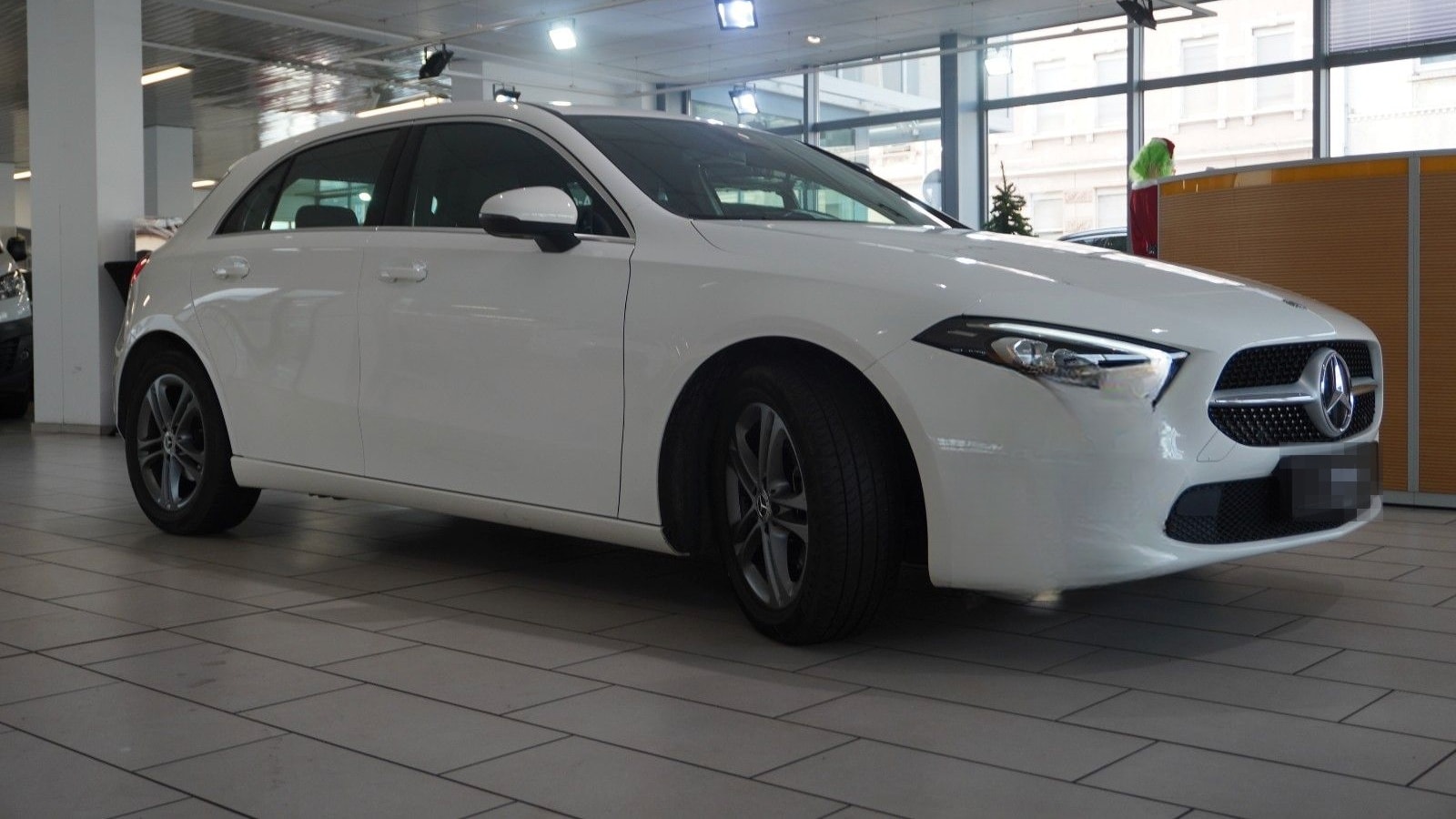 Mercedes-Benz A 180 LIM. PROGRESSIVE NAVI/LED/VIRTU./SHZ/PDC foto 6