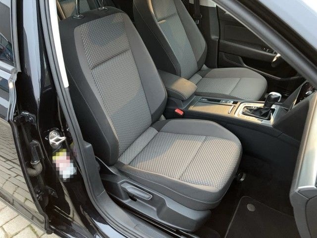 Volkswagen Passat Variant 2.0 TDI DSG AHK+Navi+Rückfahrk. foto 13