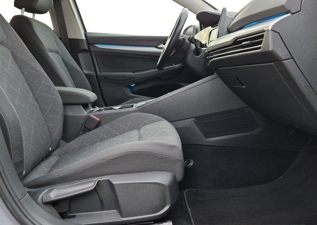 Volkswagen Golf VIII Variant 2.0 TDI DSG Life AHK*LED*NAV*S foto 10