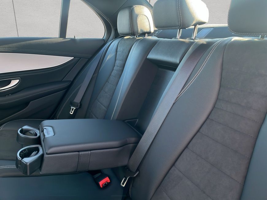 Mercedes-Benz E 300 e 4Matic AMG AHK Multibeam foto 18