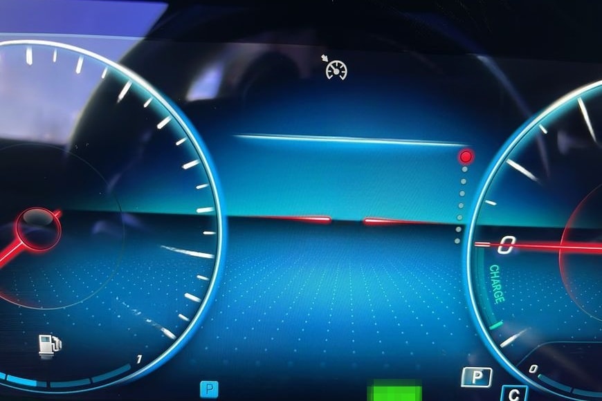 Mercedes-Benz E 300 e 4Matic AMG AHK Multibeam foto 23