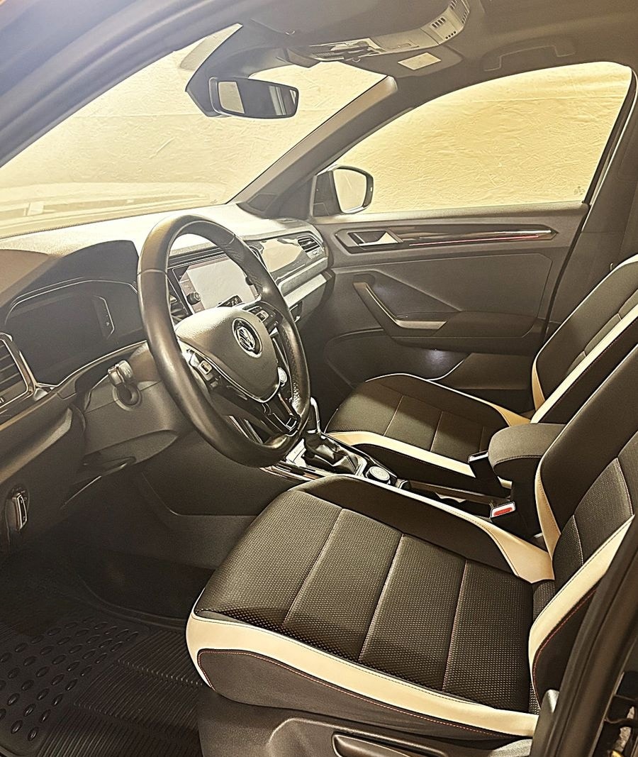 Volkswagen T-Roc Sport 4Motion foto 8